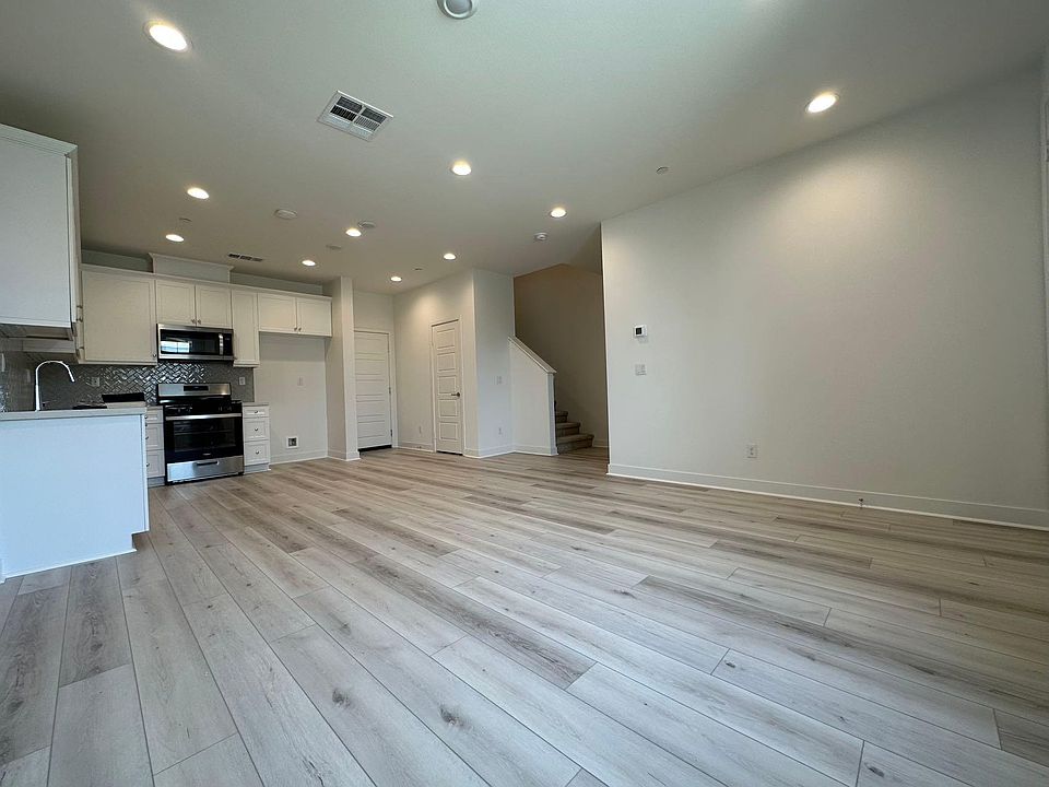 1st image of 4041 Peony Paseo Unit 40