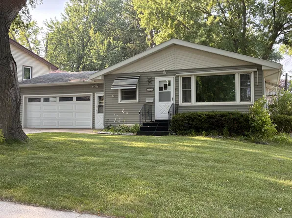 3709 4th Pl NW, Rochester, MN 55901