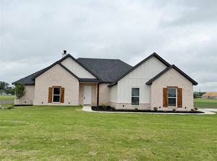 1013 Sabrina Ct, Weatherford, TX 76085