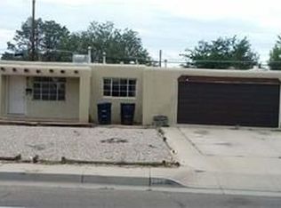 1917 Moon St NE, Albuquerque, NM 87112