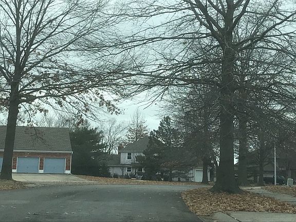 4th image of 8609 N Overland Dr
