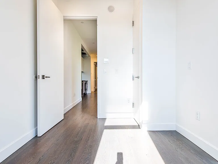 21 Monitor St #2G — Photo 14