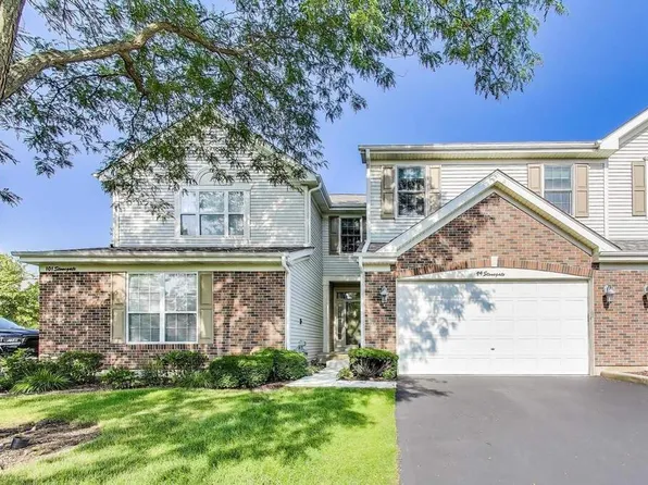 99 Stonegate Ln, Streamwood, IL 60107