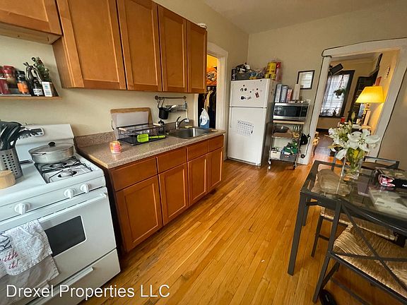 5th image of 4020 W Melrose St APT 3N