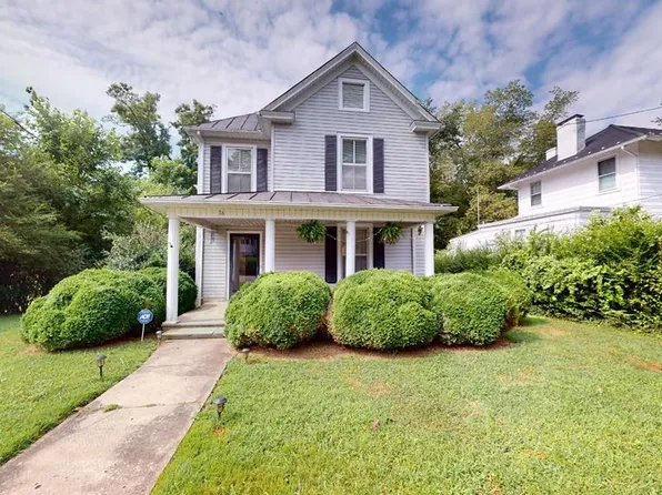 16 Hargrave Blvd, Chatham, VA 24531