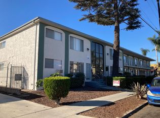 Berryman Apts...Newly Remodeled Apartments Available...Large Windows...Washer/Dryer in Unit!, Los Angeles, CA 90066
