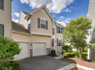 152 Sowers Dr #U152, Hackettstown, NJ 07840