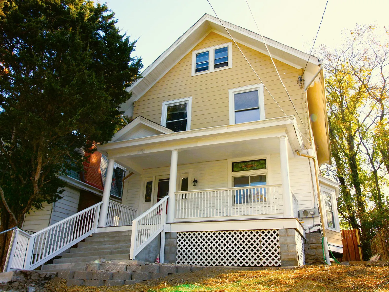 3132 Harvard Ave photo 1
