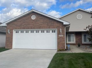 10759 Keystone Ln, Winfield, IN 46307