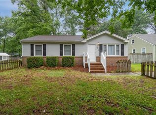 5808 Arden St, Portsmouth, VA 23703