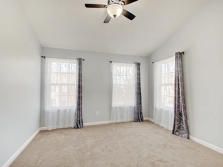 9465 Tanhurst Dr — Photo 19
