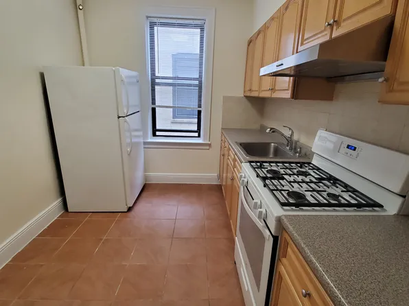 34-37 30th Street image 1 of 12