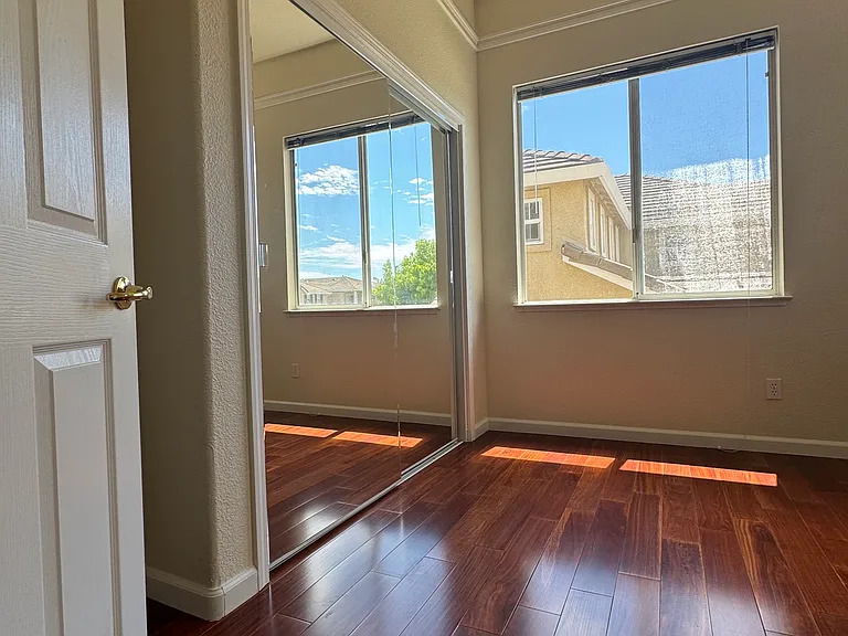 25178 Century Oaks Cir — Photo 38