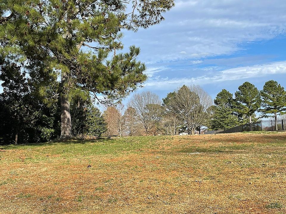 2nd image of 0 Laurel Oak Dr