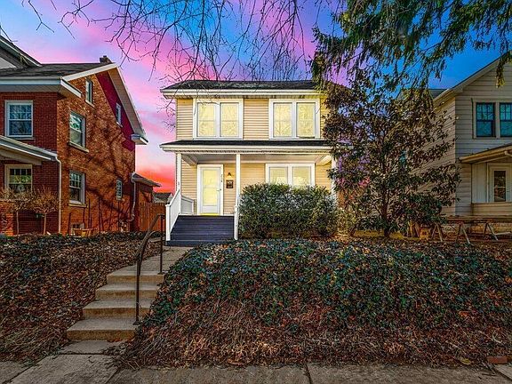 2nd image of 750 Euclaire Ave