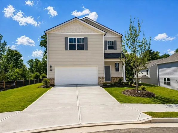 5475 Cypress Cir, College Park, GA 30349