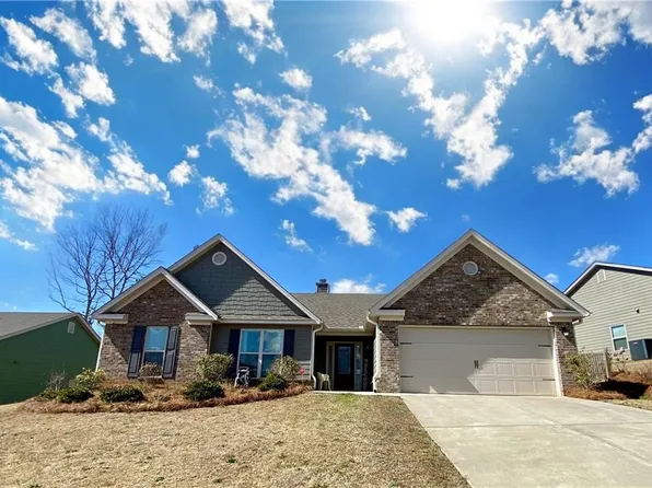 1607 Newport Dr, Bethlehem, GA 30620