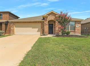 1202 Mount Olive Ln, Forney, TX 75126