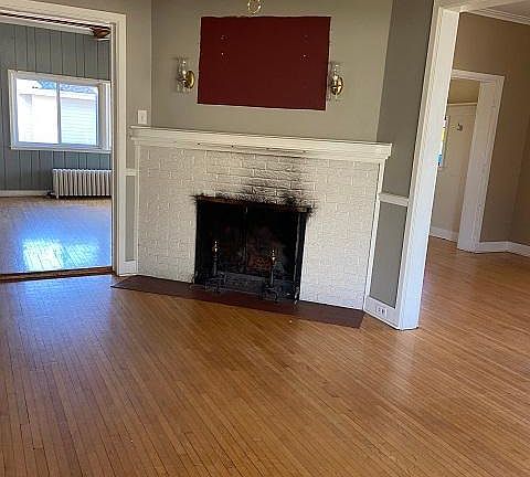 5th image of 473 2nd St N