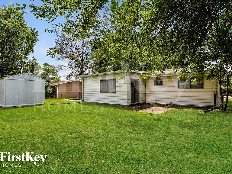 1495 Mullanphy Rd — Photo 17