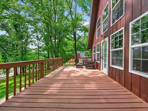 2nd image of 1118 Bledsoe Dr