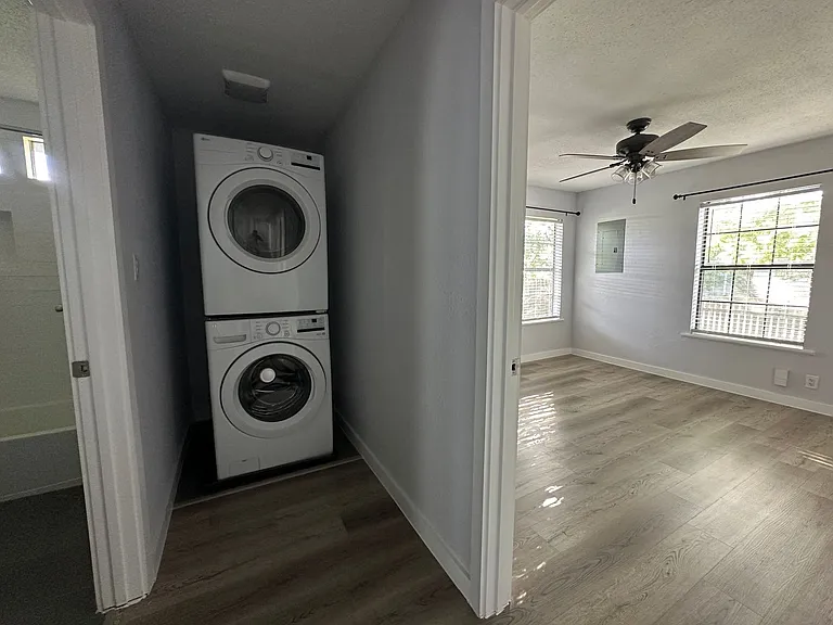 4412 Gillis Street — Photo 22