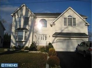 725 Stratford Dr #A, Philadelphia, PA 19115