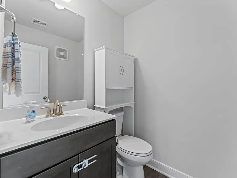 2410 Stella Pl #2 — Photo 6