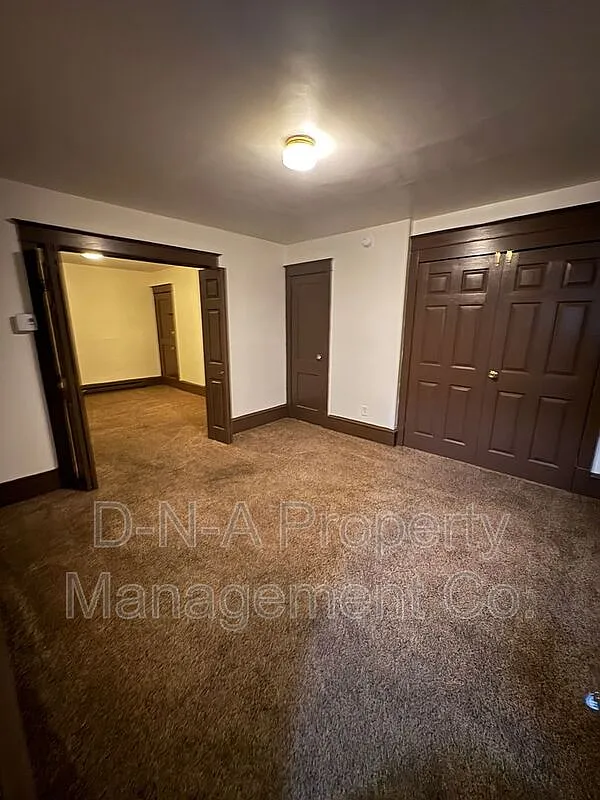 1 bed, 1.0 bath, 400 sqft, $1,150 — Photo 2
