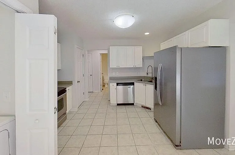 1316 Ujamaa Dr — Photo 22