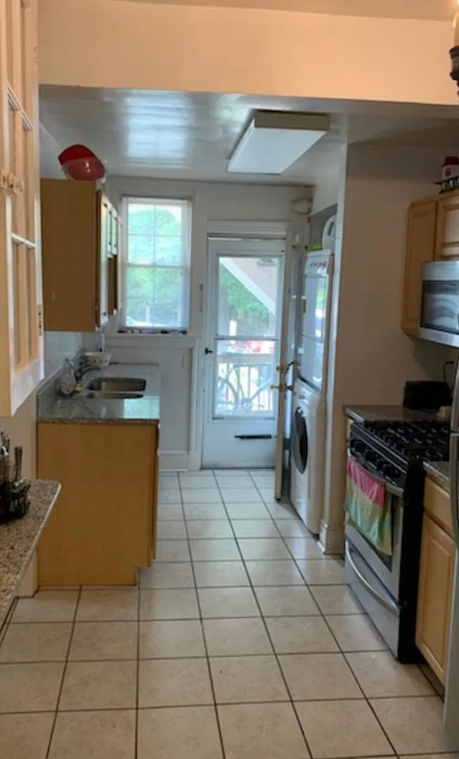 208 N Nansemond St — Photo 1