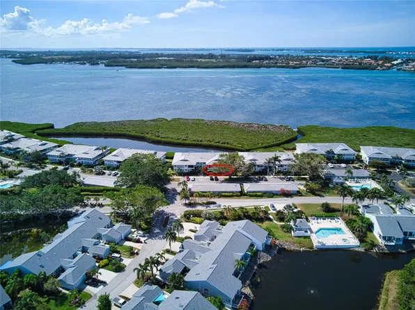 1273 EDGEWATER CIRCLE #85, BRADENTON, FL 34209