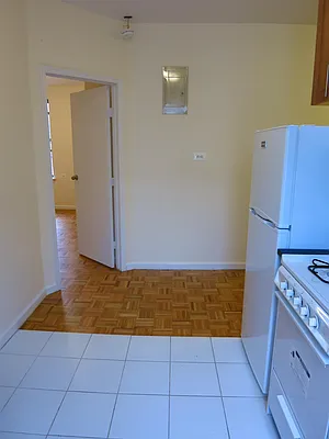 Rented by City & Suburban | media 18