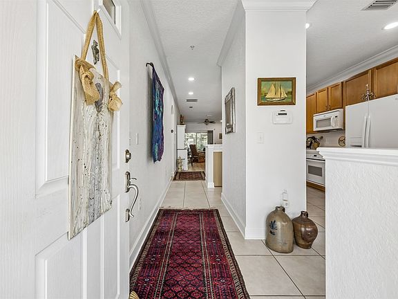 3rd image of 96048 Cottage Ct #1506