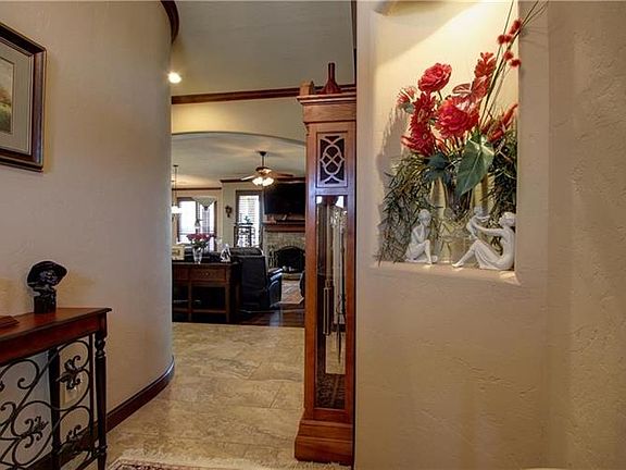 4th image of 2136 Sycamore Creek Ave