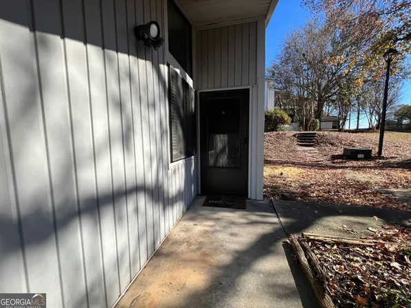 1496 Pine Log Rd APT A, Conyers, GA 30012