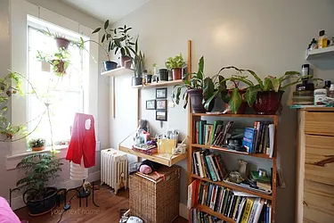 Rented by Rennit Inc.