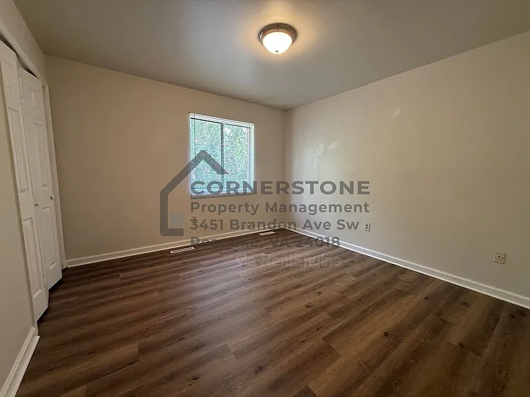106 Lee Ave NE #3 — Photo 10