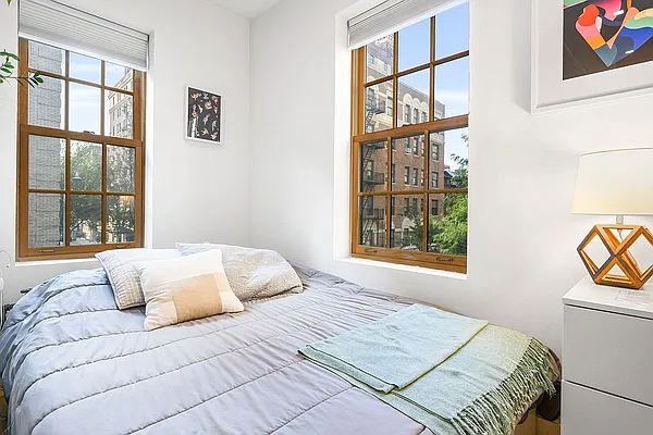 Rented by Douglas Elliman | media 8