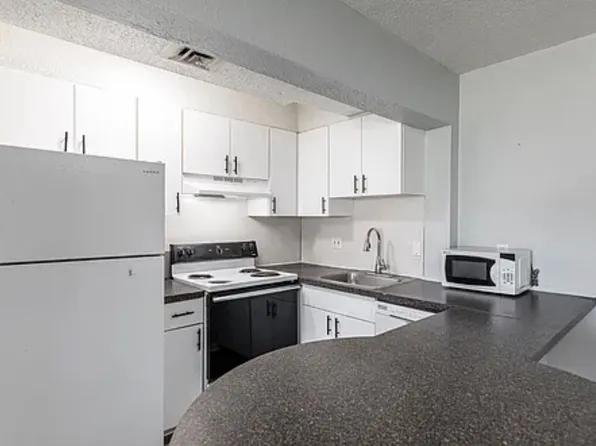 1412-A14 East St, New Britain, CT