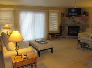 760 Quarter Deck Ln UNIT 2102, Sturgeon Bay, WI 54235
