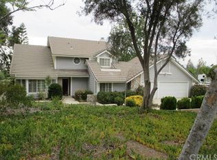 17080 Singingbird Ln, Riverside, CA 92504