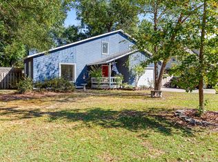 5704 Waldwick Rd, Fayetteville, NC 28311