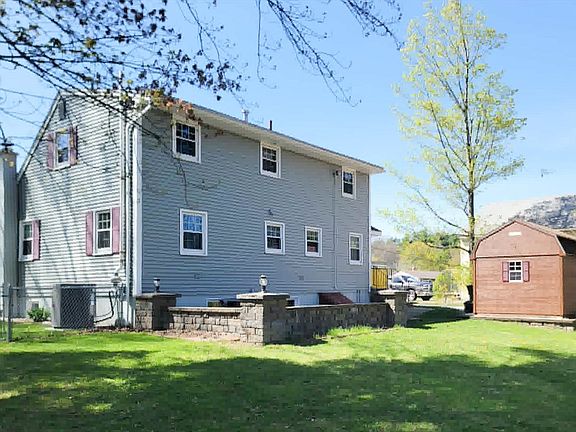 3rd image of 10 Cambridge Rd