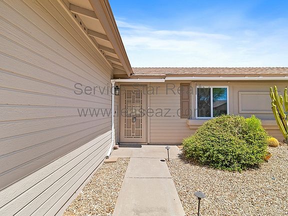 3rd image of 6802 E Paradise Ln
