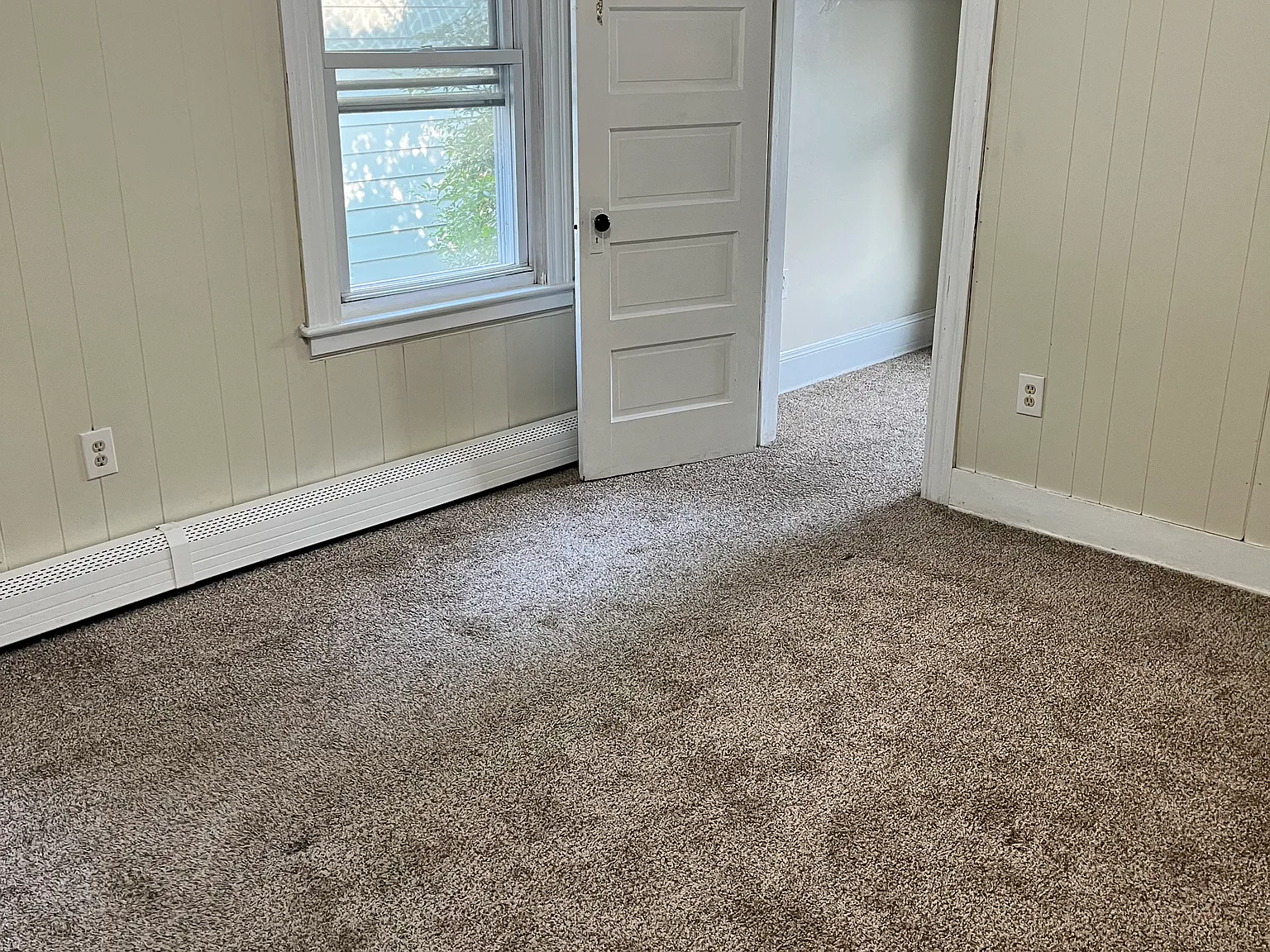 156 Oak St — Photo 2