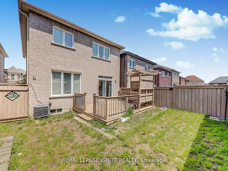 102 Garrardview St — Photo 33