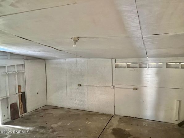 266 Smede St, Hickory, MS 39332