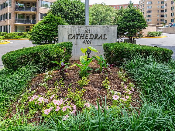 4th image of 4101 Cathedral Ave NW APT 705