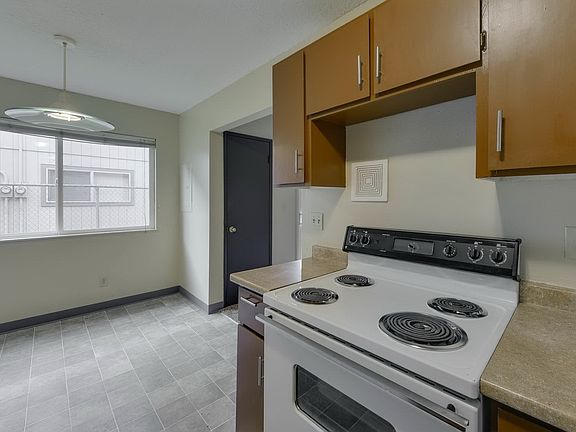 Kitchen and dining room